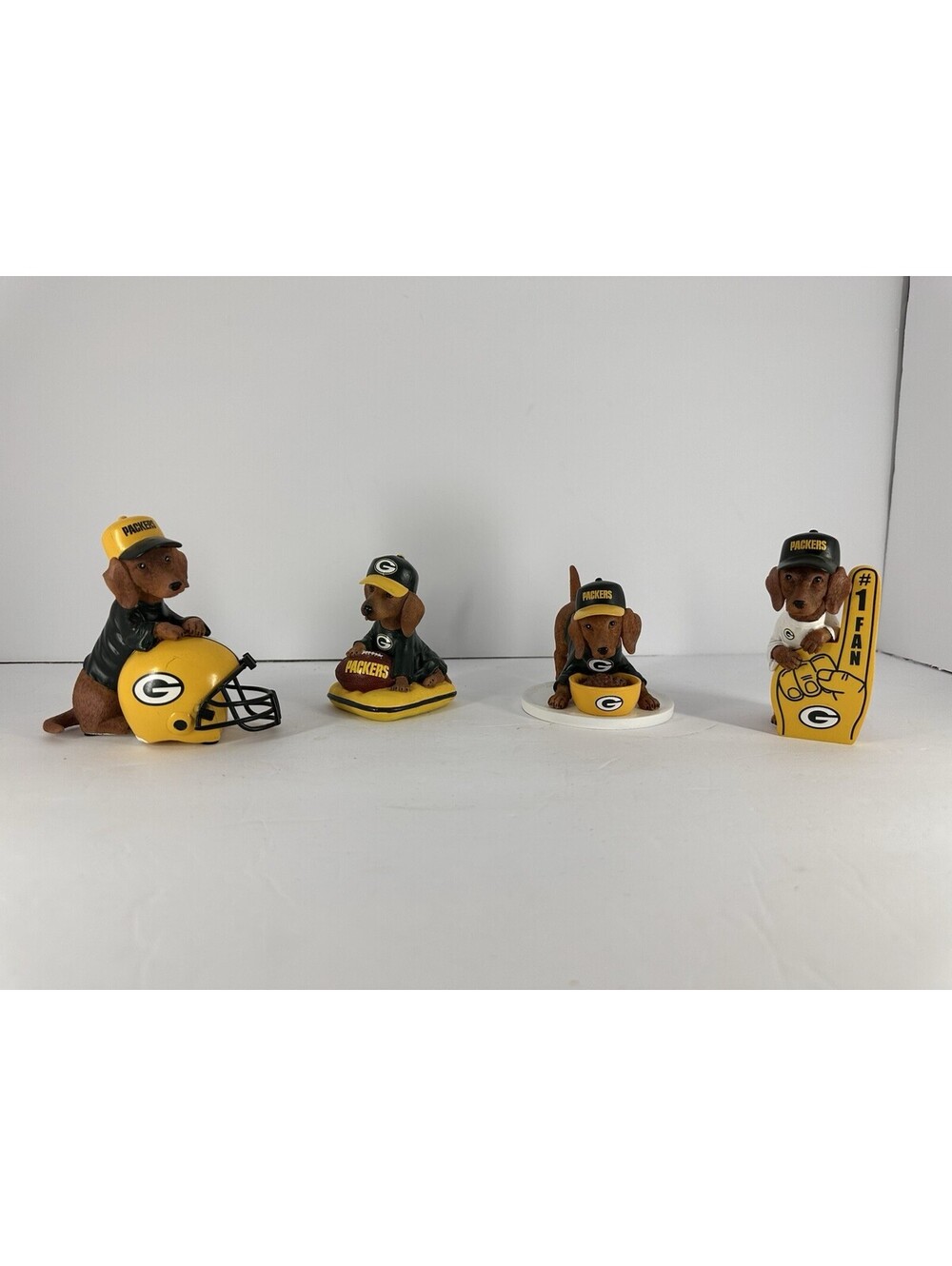 Lot Of 4 Hamilton Collection Dog Figurines Ruff & Tuff NFL Green Bay Packers